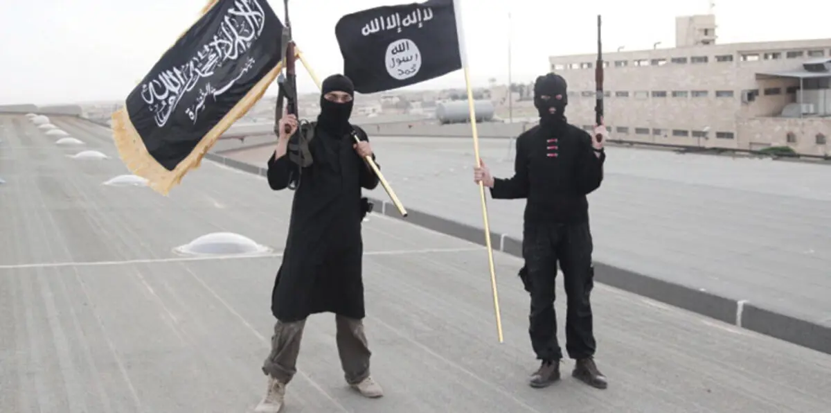 داعش يهاجم تنظيم القاعدة في اليمن