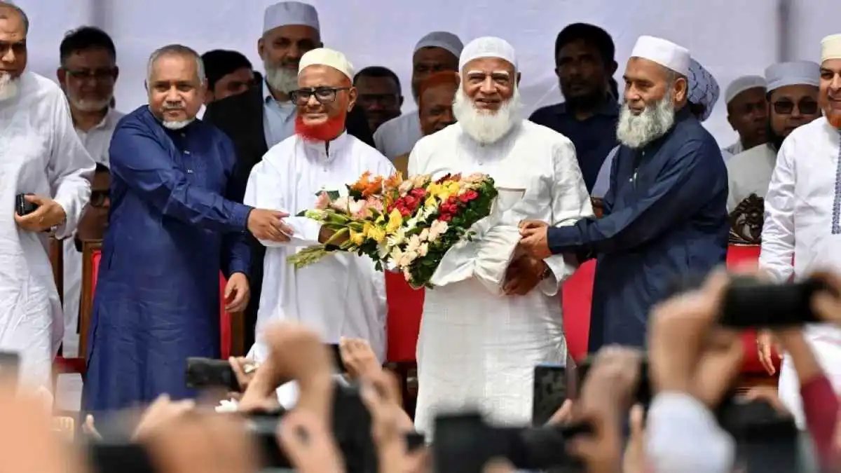 10 سنوات في الظلام.. "إخوان بنغلاديش" يعودون للواجهة من بوابة الفوضى السياسية