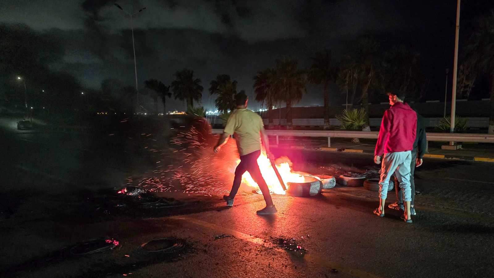 بعثات دبلوماسية في ليبيا بمرمى نيران اشتباكات طرابلس (فيديو)