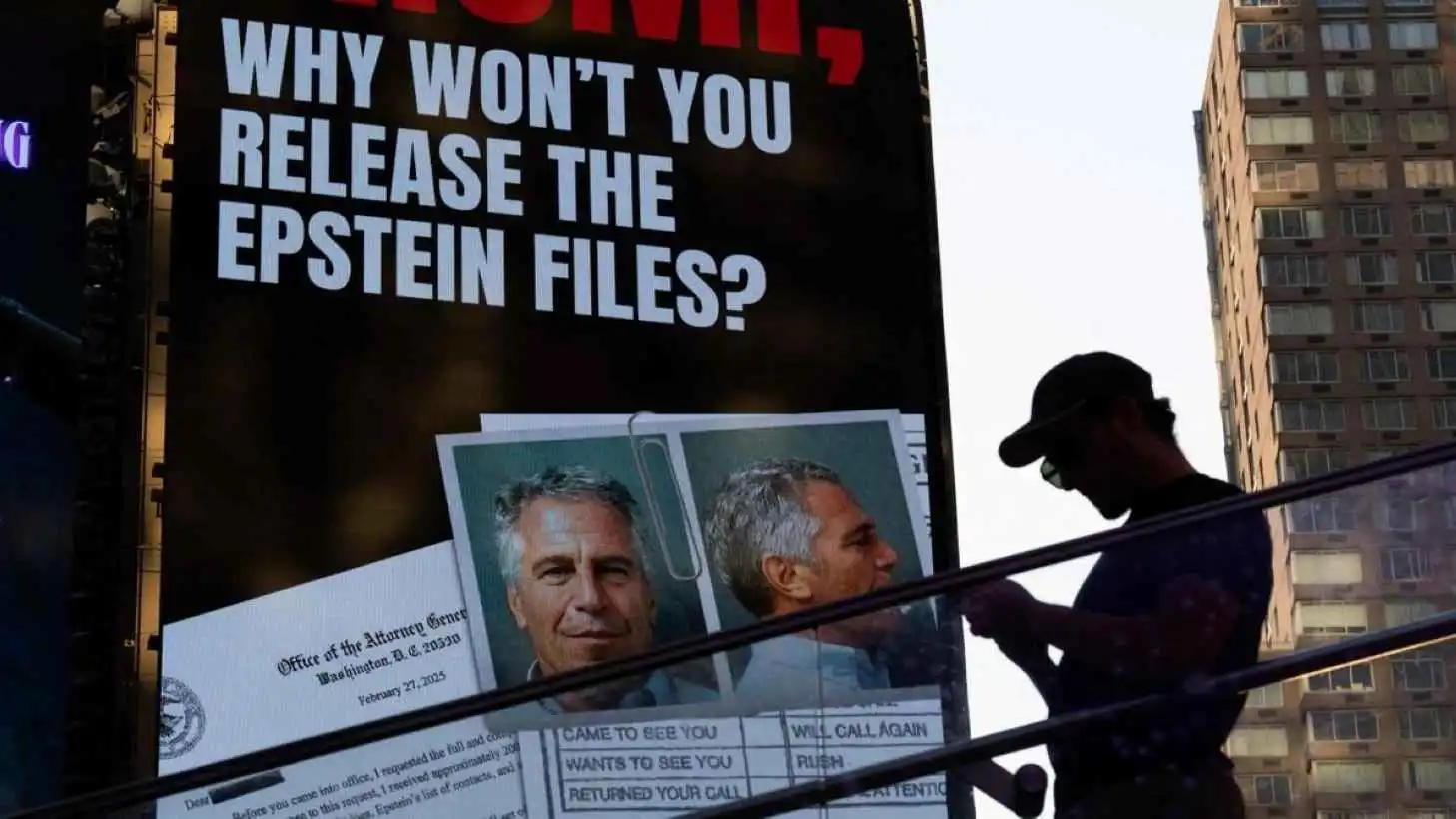 "العدالة الضائعة".. ضحايا إبستين يواجهون غياب الإجراءات الرسمية والمحاسبة