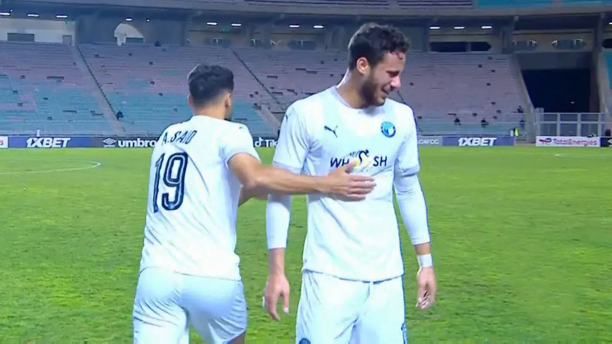 رمضان صبحي يخرج من مباراة الصفاقسي ضد بيراميدز باكيا (صور)