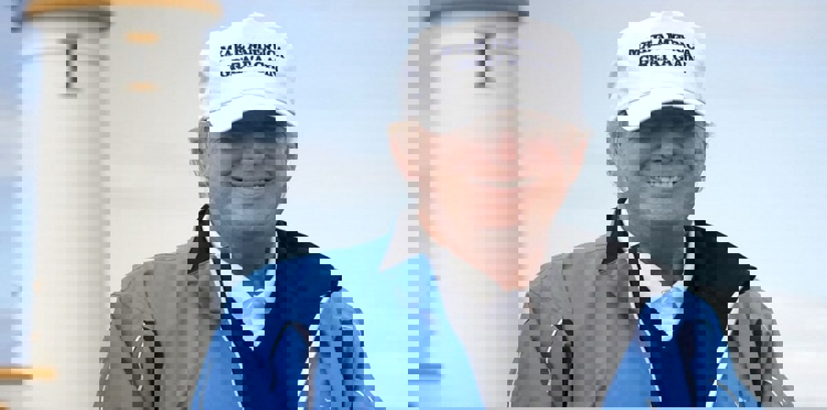 شرطة تكساس تعاقب عناصرها بعد ارتدائهم قبعات ترامب‎ (فيديو)