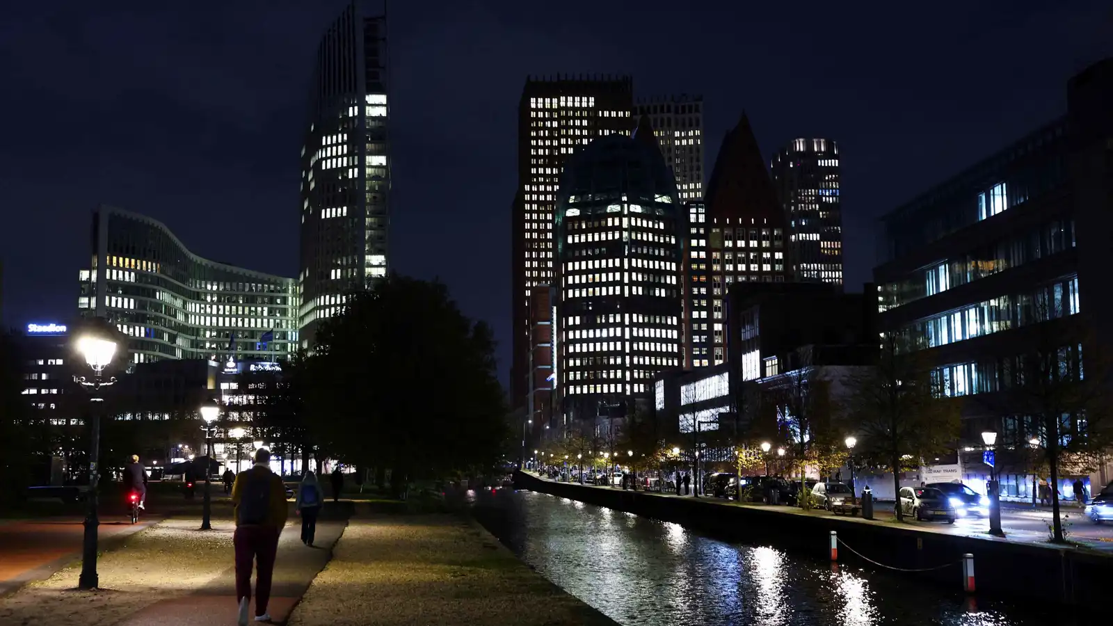 هولندا تتجه لتفعيل أولى مراحل خطة أزمة الطاقة