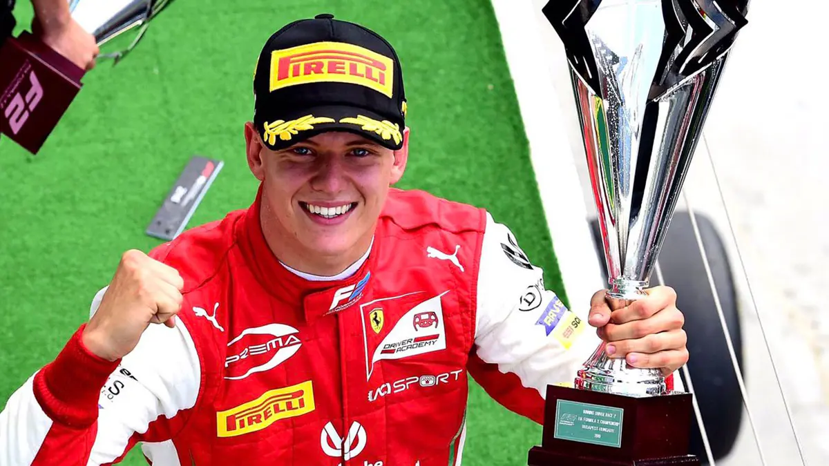 ميك شوماخر يحقق أول انتصار له في "فورمولا 2"