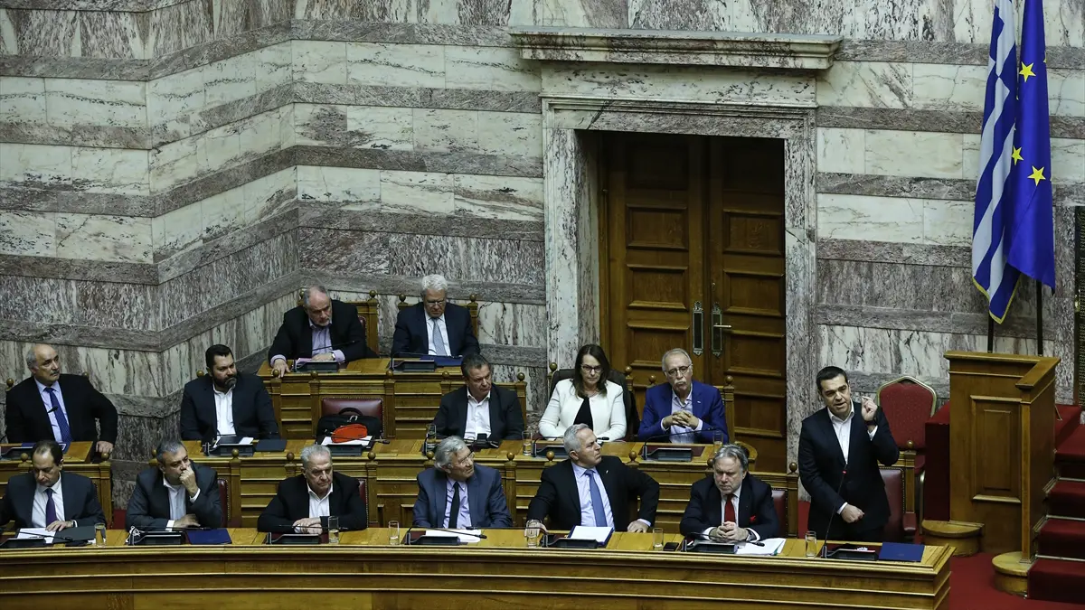 اليونان توافق على انضمام مقدونيا لحلف شمال الأطلسي