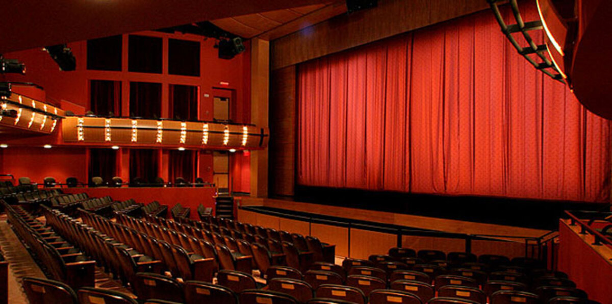 الميليشيات الشيعية تحول أكبر مسرح ثقافي في البصرة لمركز تجاري