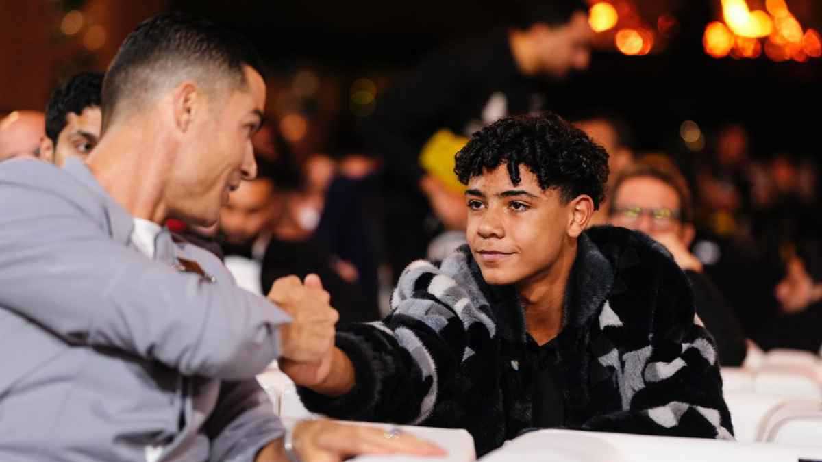 الحاكم القادم لكرة القدم.. 5 تشابهات "بطولية" بين كريستيانو رونالدو ونجله 