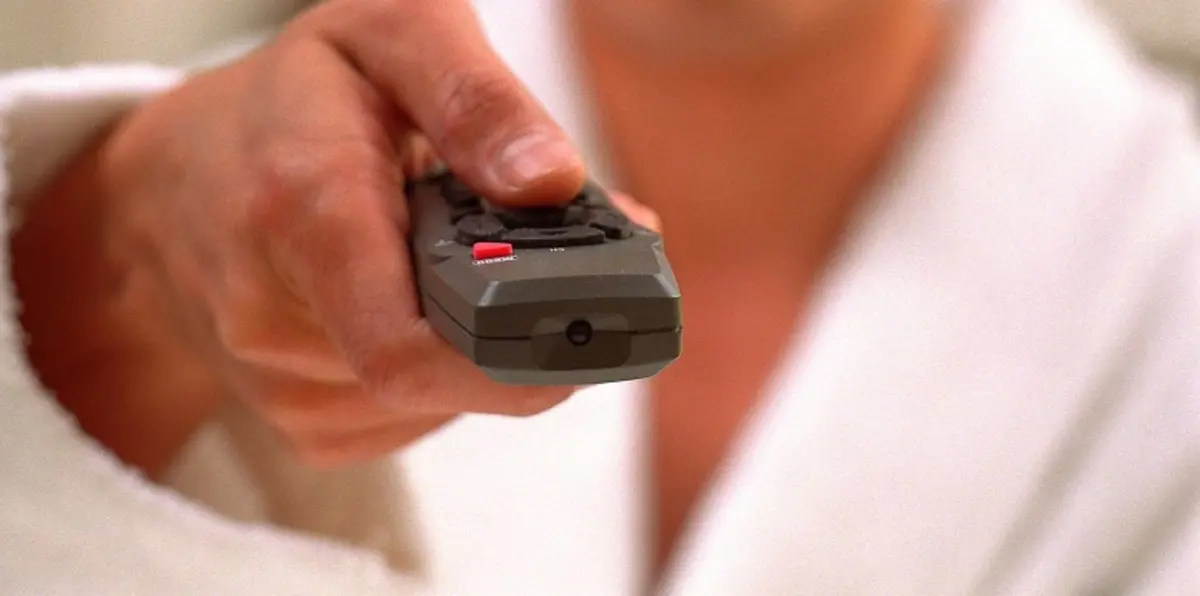 إيران تعتقل شخصًا يدير قناة إباحية عبر التلغرام