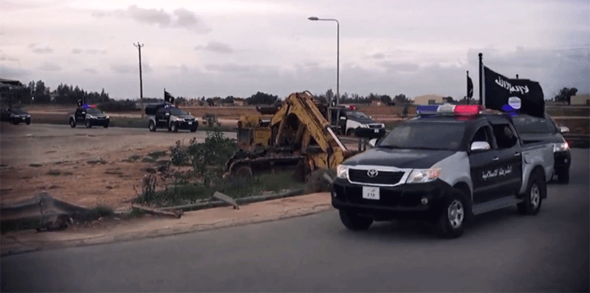 اعتقال 4 مصريين ينتمون لداعش في ليبيا