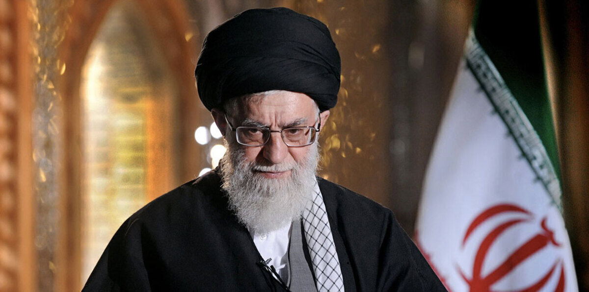 خامنئي يجري تغييرات كبيرة في قيادة الجيش الإيراني