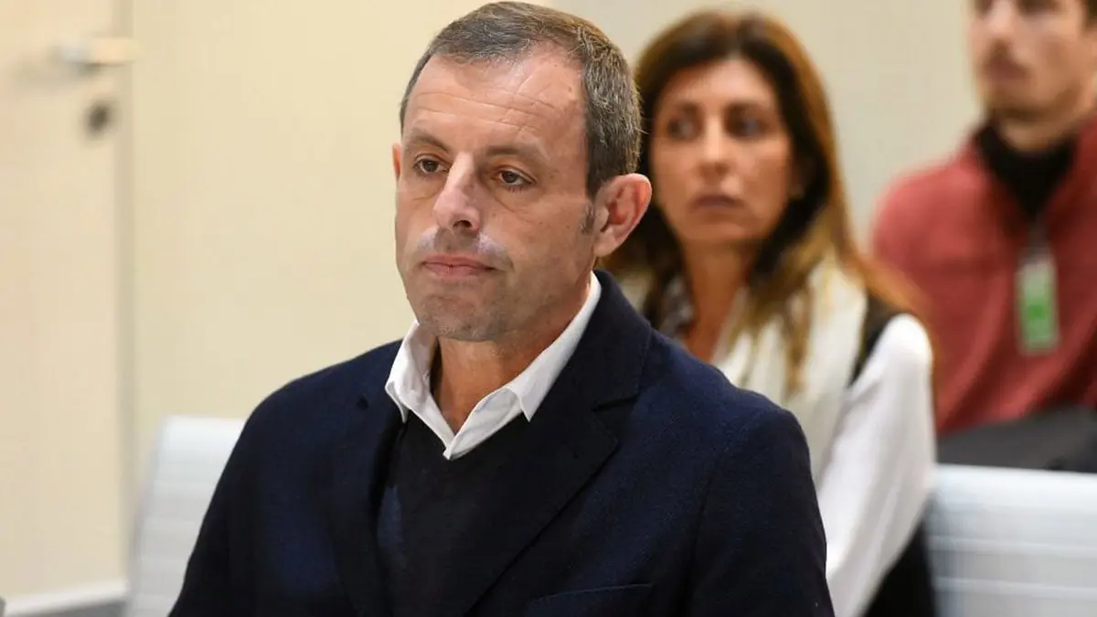 روسيل: قضيتي كانت مؤامرة.. ولاعبو برشلونة تخلّوا عني.. وصفقة نيمار خلقت أعداء كثيرين