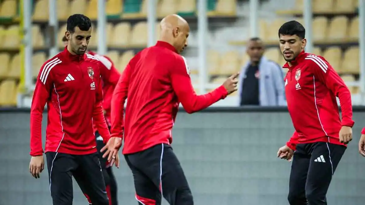 رغم وجود معشوق الجمهور.. لماذا فجرت صفقات الأهلي غضباً واسعاً؟