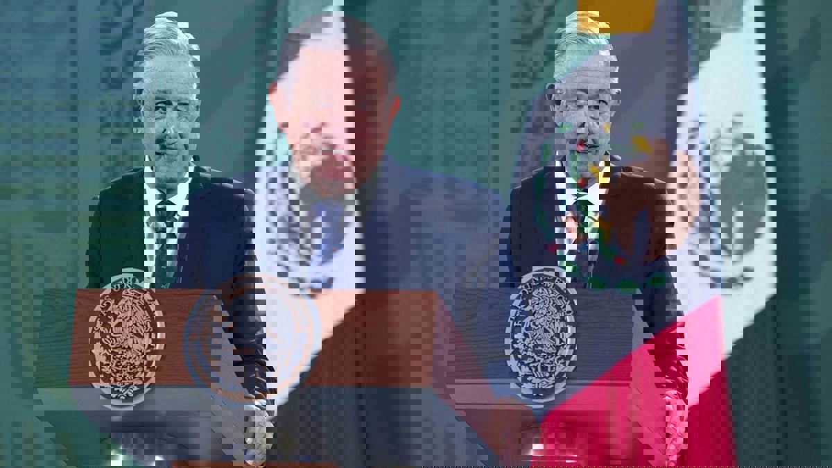 رئيس المكسيك يجدد عرضه منح اللجوء لأسانج