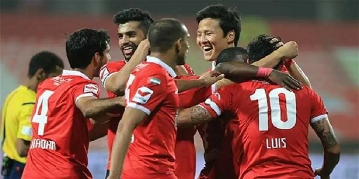 الأهلي يتغلب على النصر ويواصل مطاردة العين