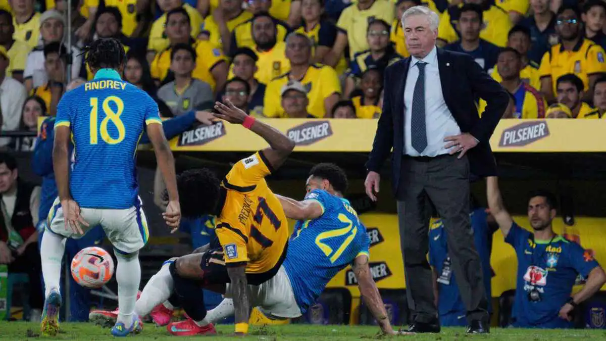 قربه من الحلم.. أنشيلوتي يكافئ نيمار