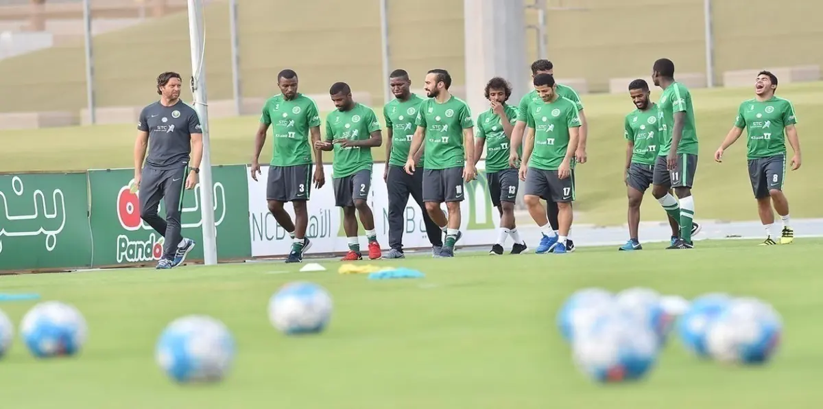 هل يصطدم السعوديون بالسومة وعمر خريبين؟ (فيديوغراف)