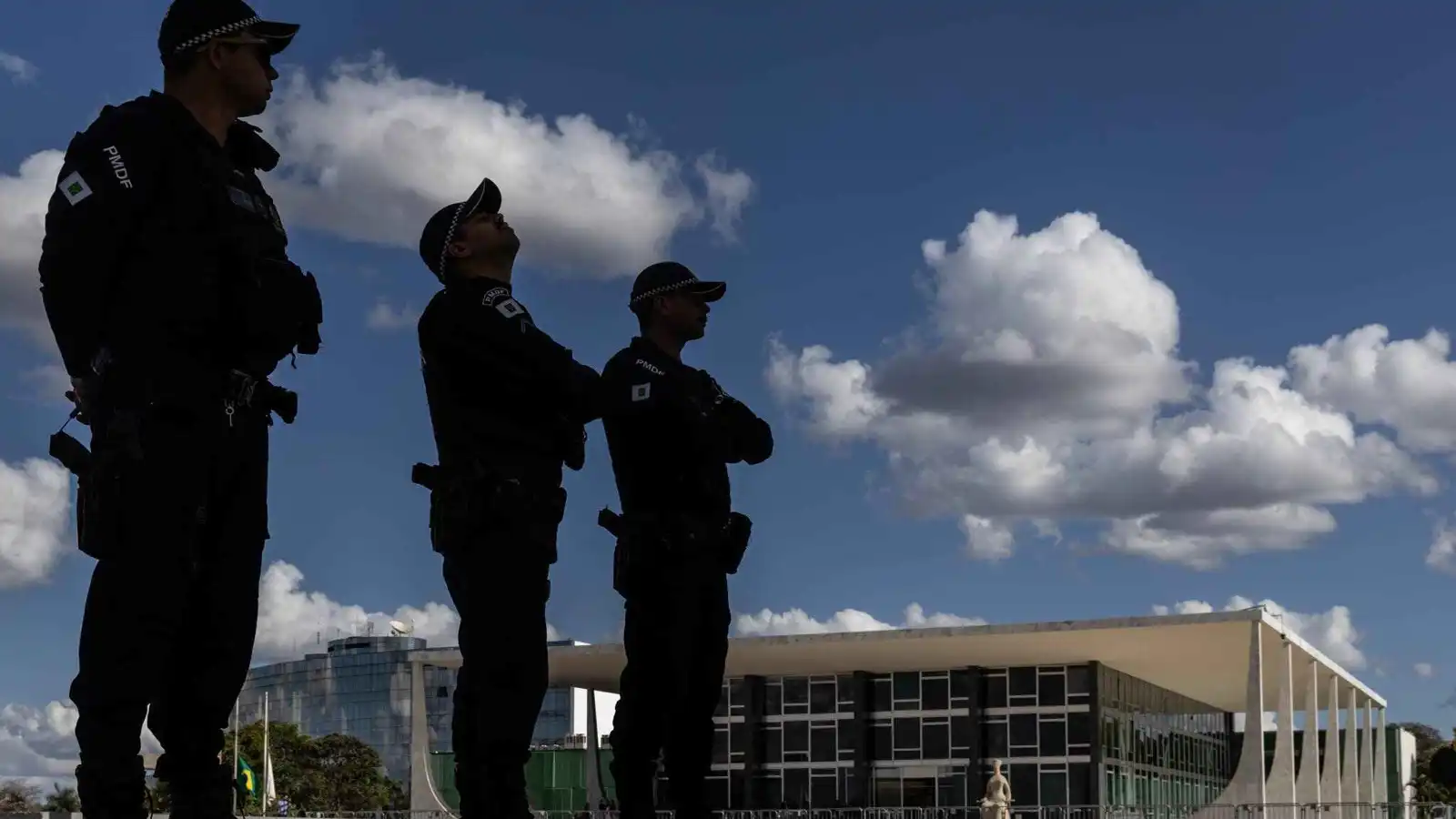 "مقاومة شرسة".. إلى أين تتجه معركة كسر العظم بين ترامب والبرازيل؟