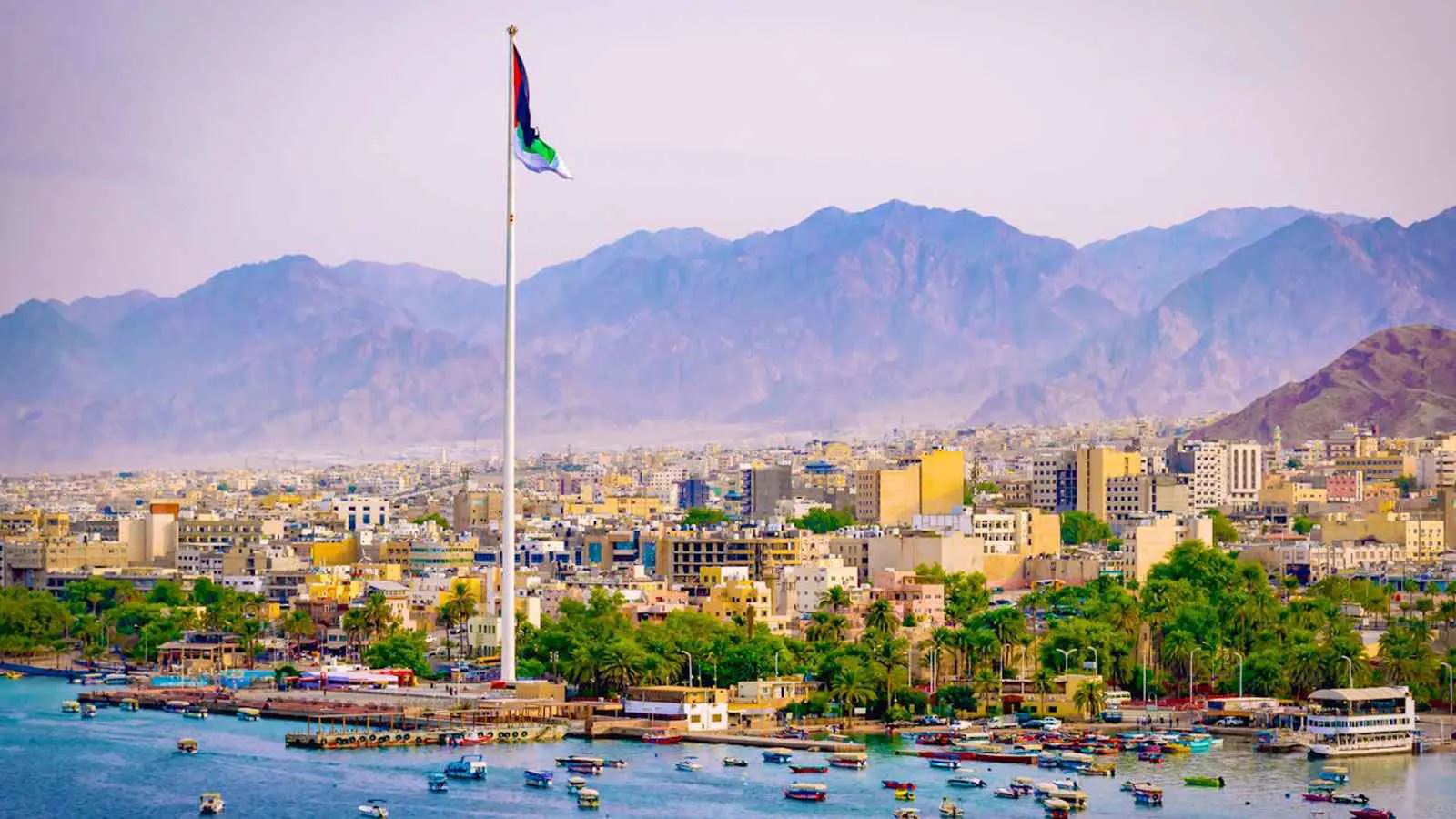 خبراء: ميناء العقبة الأردني "بوابة إقليمية" لإعادة الإعمار في سوريا