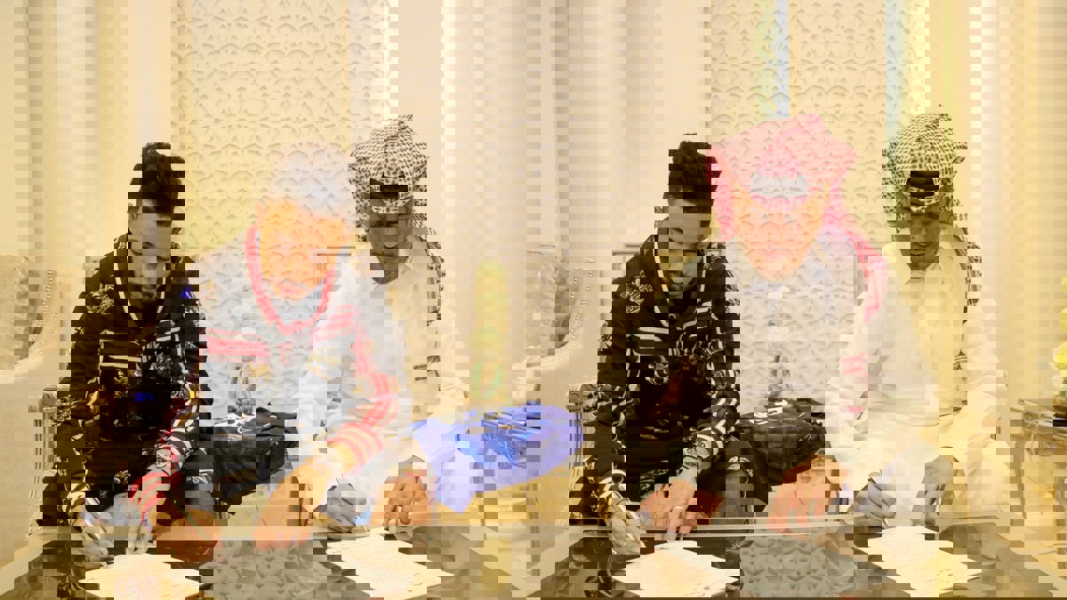 جدل في السعودية بعد حديث هتان باهبري لاعب الهلال عن محاولة اختطافه من منزله‎ (فيديو)