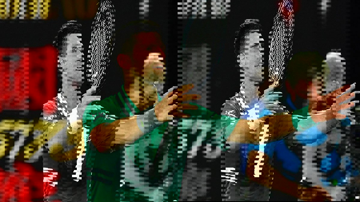 ديوكوفيتش يهزم زفيريف ويتأهل للدور قبل النهائي في بطولة أستراليا المفتوحة