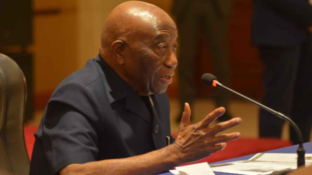 انفجار في طائرة تقل الرئيس الليبيري