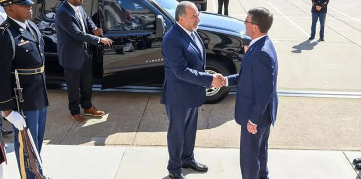 توافق بين ليبرمان وكارتر بشأن اتفاق المساعدات العسكرية لإسرائيل