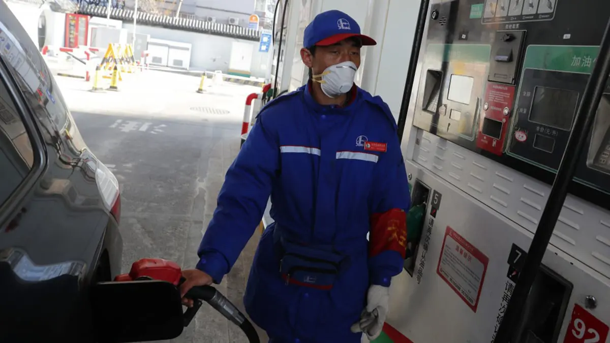 تراجع أسعار النفط وسط مخاوف من تقليص الطلب في الصين