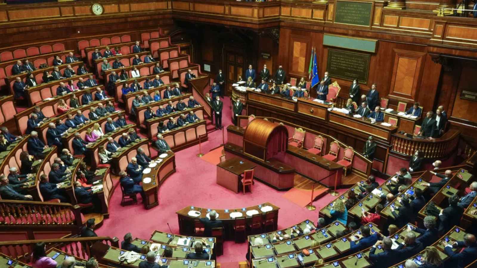 وثيقة برلمانية:‬‭ ‬إيطاليا أنهت عقود تجسس مع شركة "باراغون" الإسرائيلية