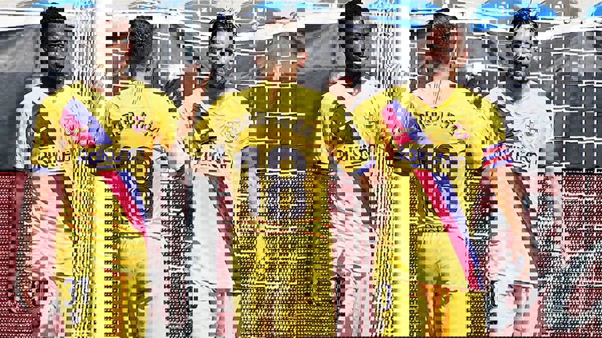 صحيفة تتوقع تشكيلة برشلونة أمام نابولي في دوري أبطال أوروبا