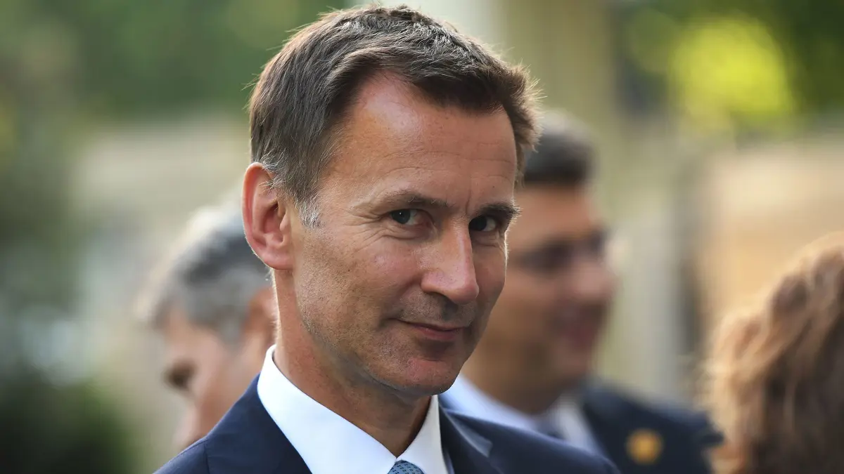 جيريمي هنت: احتجاز إيران الناقلة يثير تساؤلات بشأن أمن الملاحة الدولية