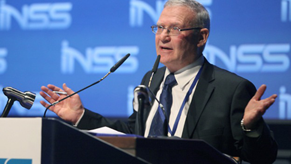 تحليل: اغتيال العالم الإيراني محسن زادة محاولة لمنع بايدن من العودة للاتفاق النووي