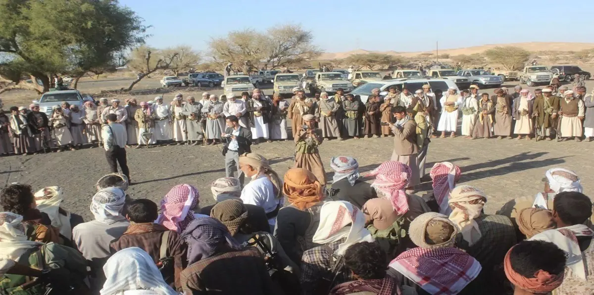 ما دلالات تحركات صالح والحوثي قرب صنعاء في هذا التوقيت؟