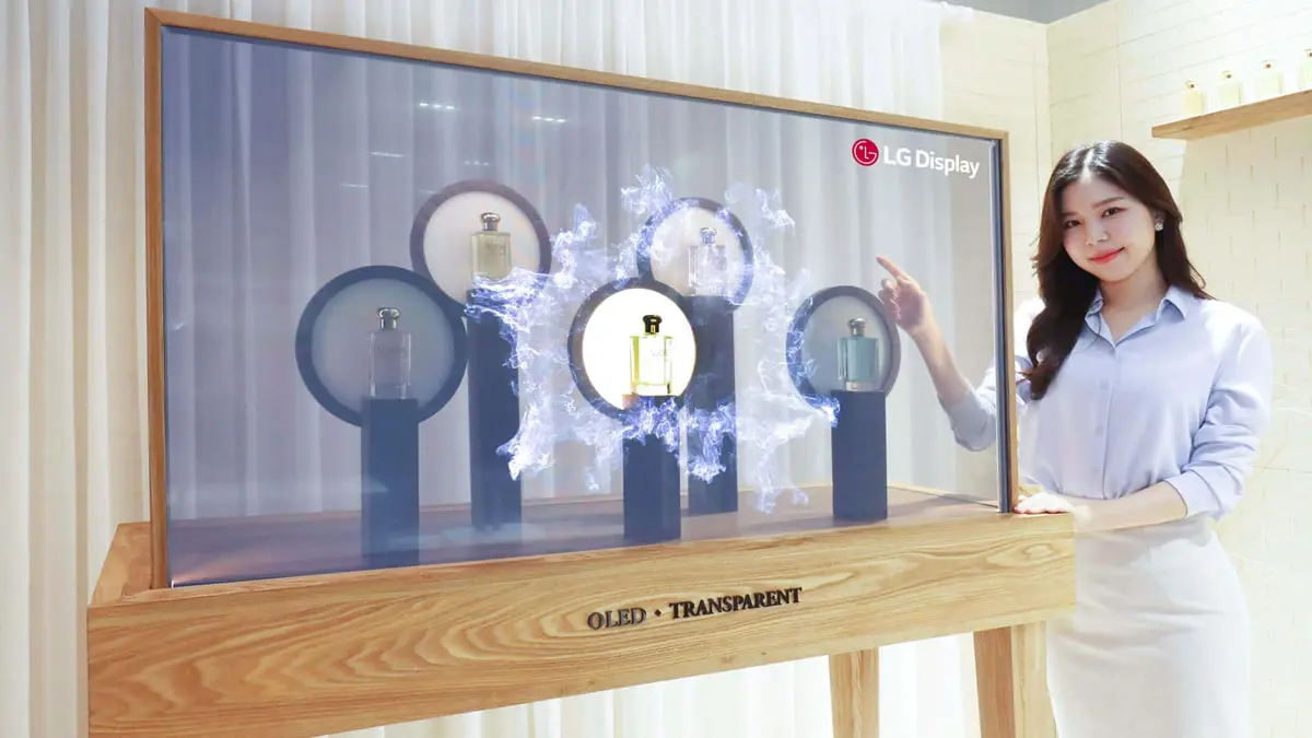 "إل جي" تطرح شاشات جديدة "شفافة"