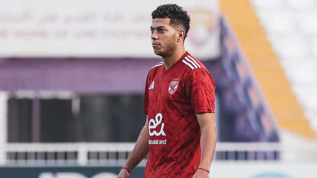 بشير التابعي لـ"إرم نيوز": إمام عاشور يريد إجبار الأهلي على رحيله 