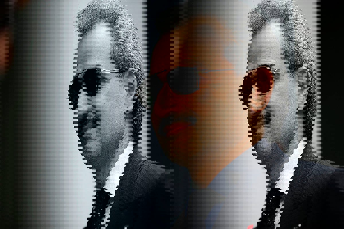 الوليد بن طلال ينحي جانبا خلافاته مع ترامب ويتطلع للقائه