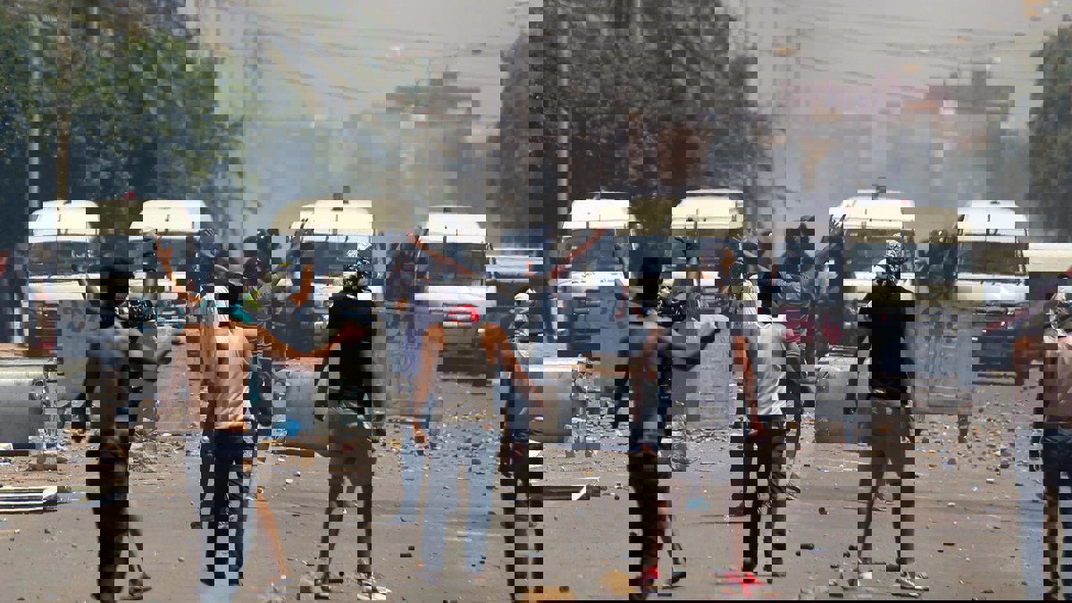 محتجو "الكامور" في تطاوين التونسية يعلنون العصيان المدني (فيديو)