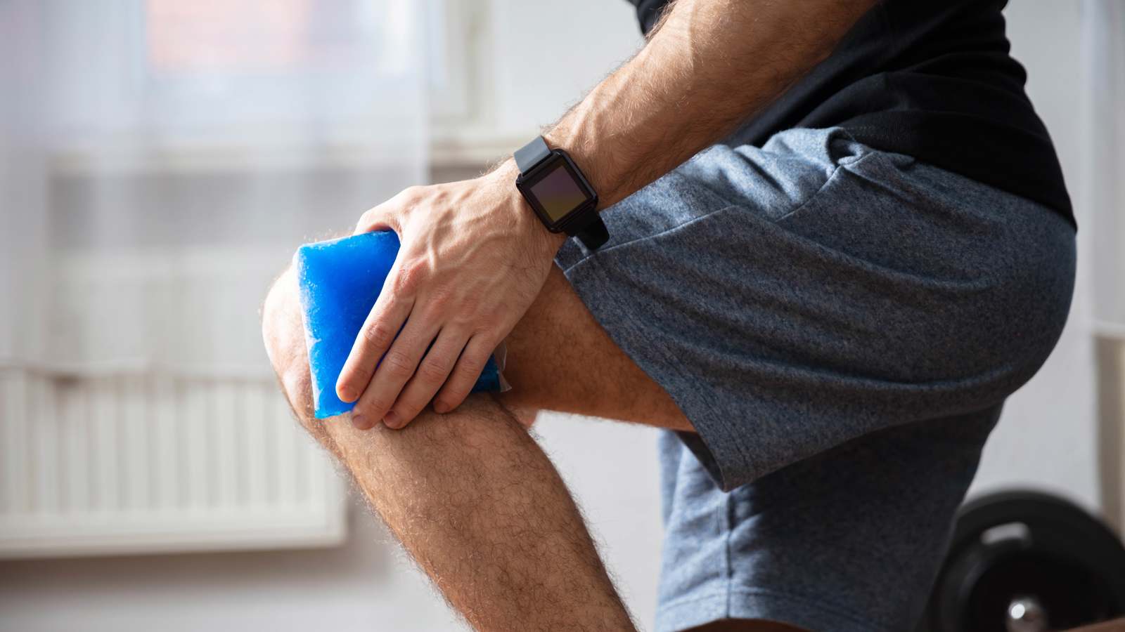 الثلج أم الحرارة.. أيهما الأفضل لتخفيف الألم؟