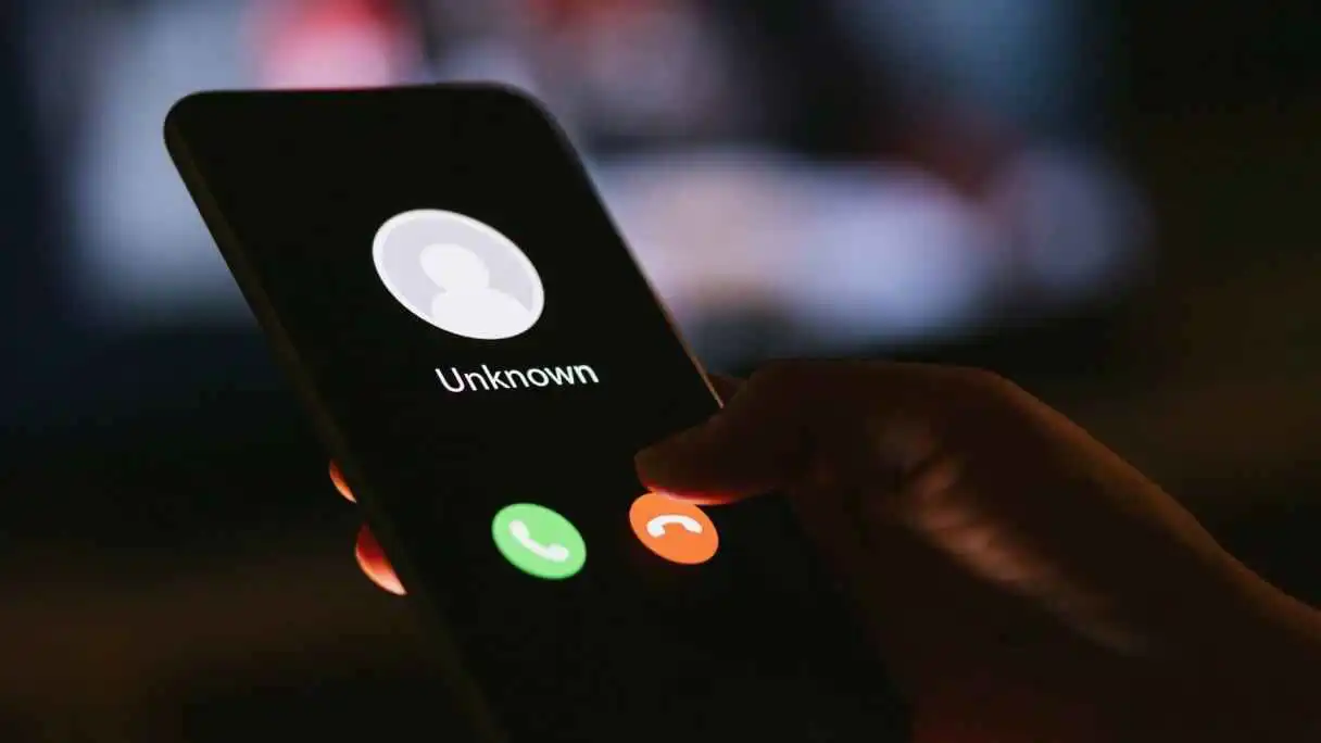 غوغل تغيّر واجهة تطبيق الهاتف على أندرويد.. إليك أبرز التحديثات