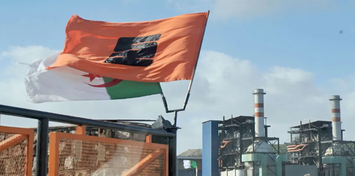 الجزائر تتحرّك خارج "الأوبك" لاحتواء الأزمة النفطية