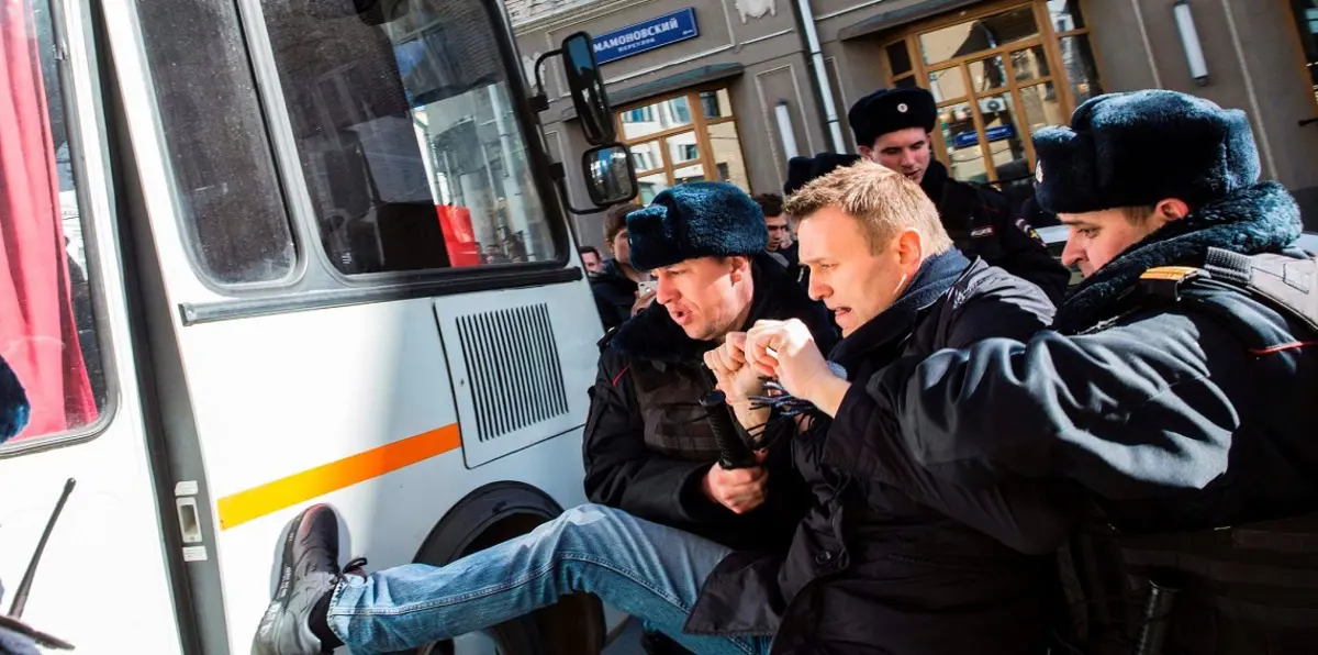 السلطات الروسية توقف المعارض أليكسي نافالني قبل مهرجان انتخابي