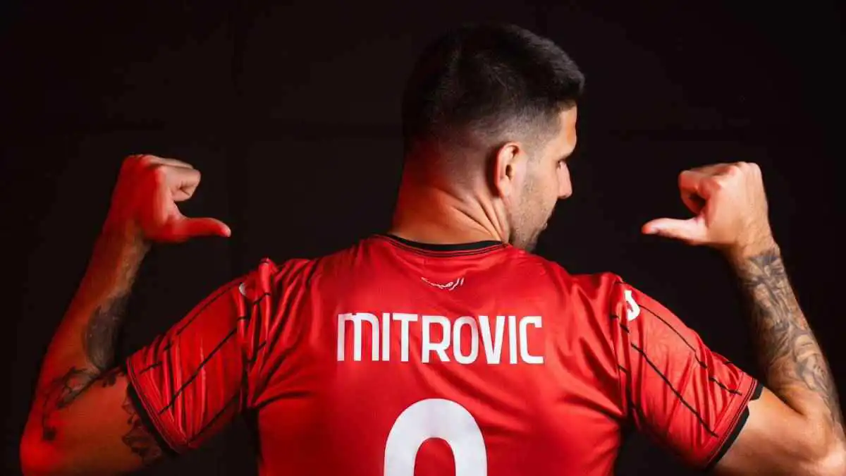 رد صارم حول مفاوضات الأهلي السعودي مع ميتروفيتش