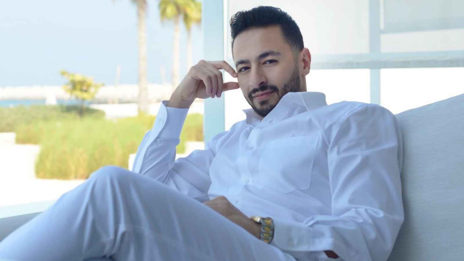 حمادة هلال لـ"إرم نيوز": انتقاد إطلالتي الأخيرة أسعدني