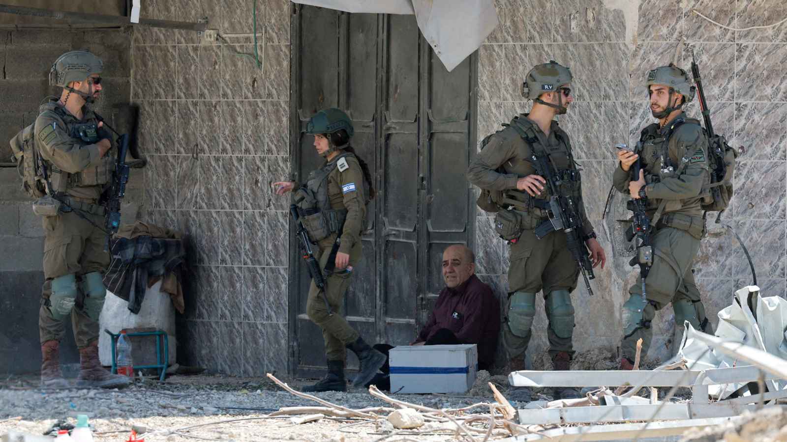 5 مصابين بعمليتي إطلاق نار ودهس في الضفة الغربية