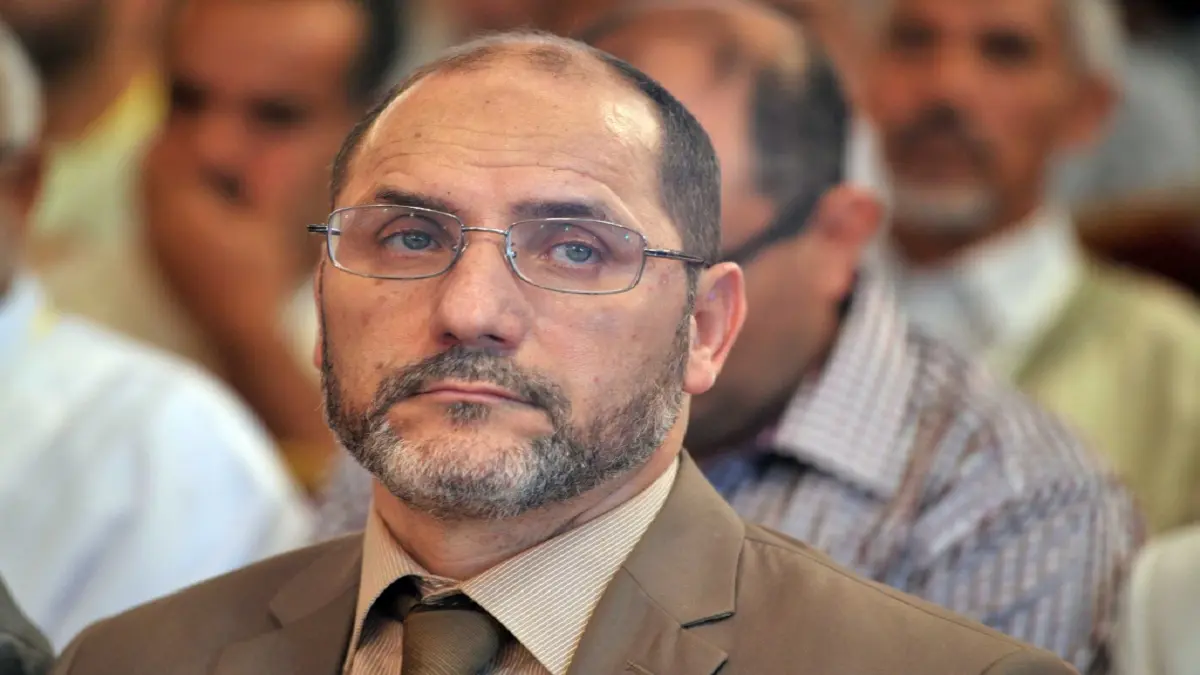 "إخوان الجزائر" يغازلون الرئيس الجديد لدخول الحكومة 