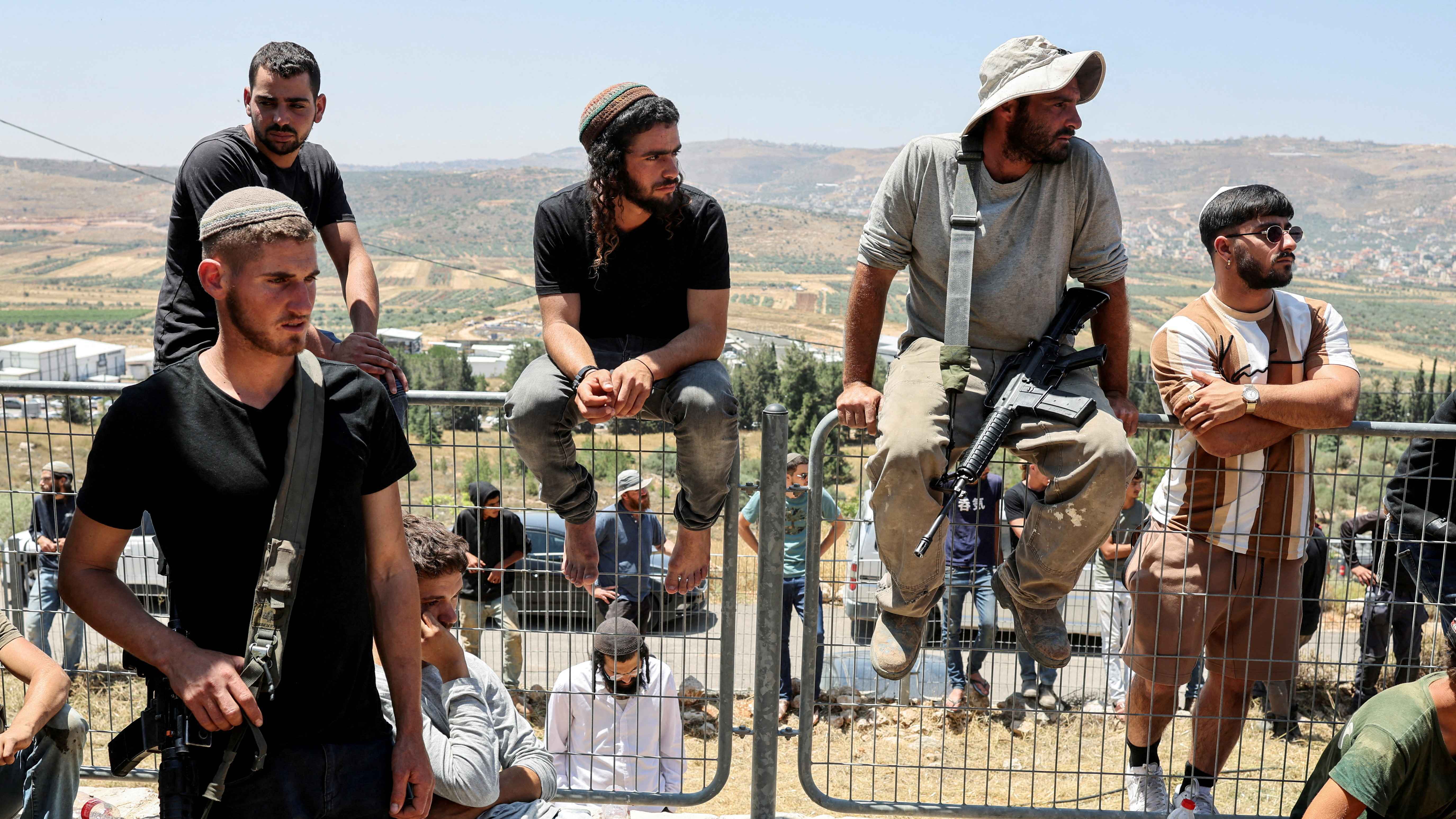 تحذير أمريكي لإسرائيل من وقف "الاعتقال الإداري" ضد المستوطنين في الضفة الغربية