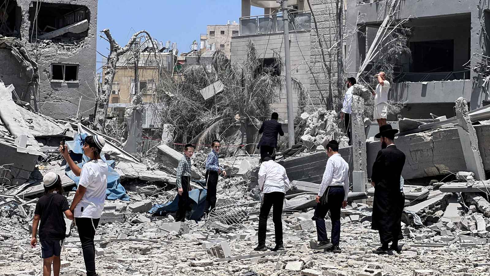 إعلام عبري: تصاعد المطالب بتدخل واشنطن في الحرب ضد إيران