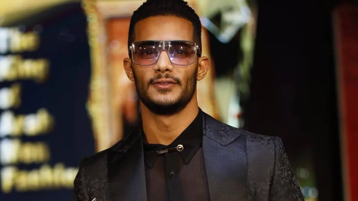 محمد رمضان يستغل "بوستر" ترافيس سكوت للترويج لفيلمه "ع الزيرو"