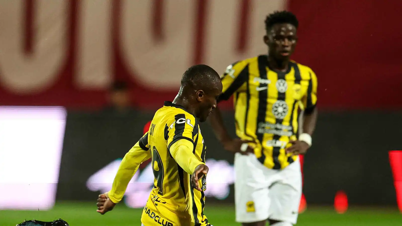 أهداف مباراة الاتحاد والخلود في نصف نهائي كأس الملك السعودي (فيديو)