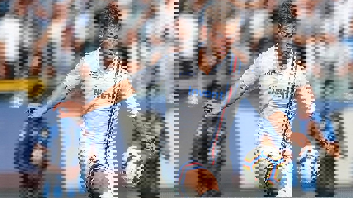 مانشستر يونايتد وتوتنهام يتنافسان على مدافع سامبدوريا