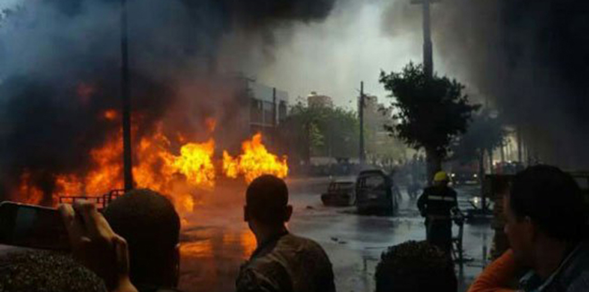 حريق كبير بمجمع دبي للاستثمار في جبل علي